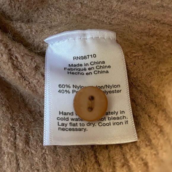 NWT The Reeds X J. Crew Fuzzy Cardigan Sweater - Picture 6 of 6